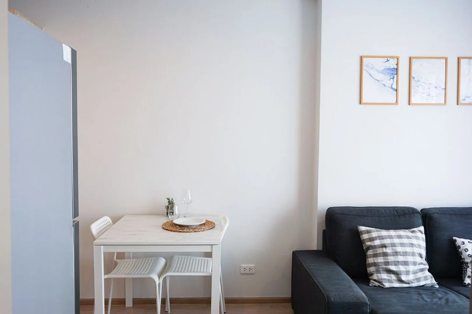 Property photos for IDEO O2