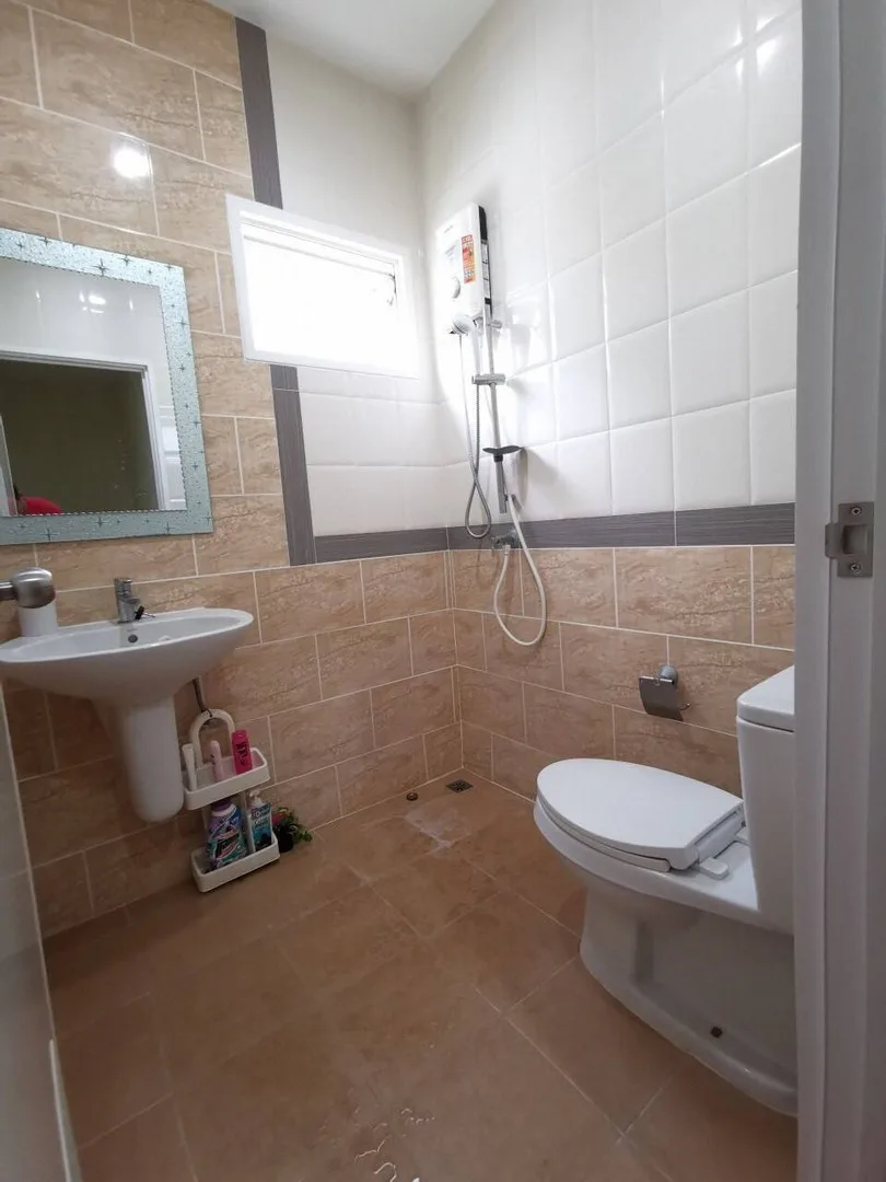 Property photos for Golden Town 2 Onnut