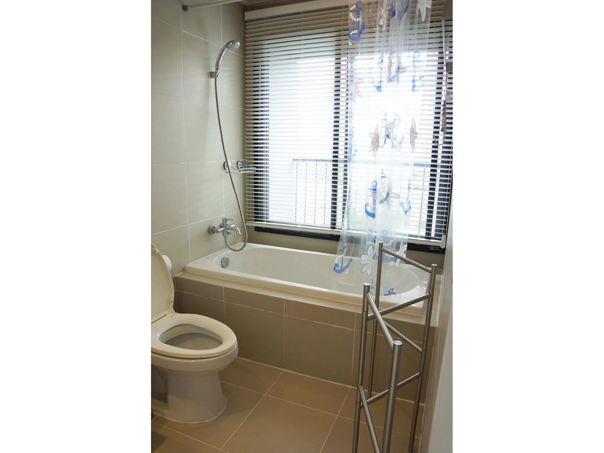 Property photos for Noble Remix2
