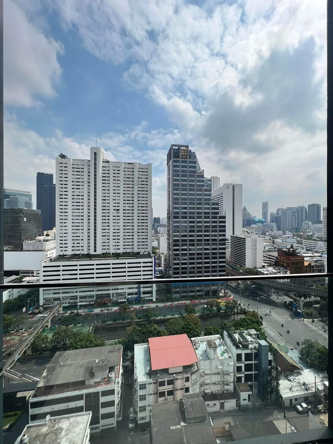 Property photos for Ashton Silom