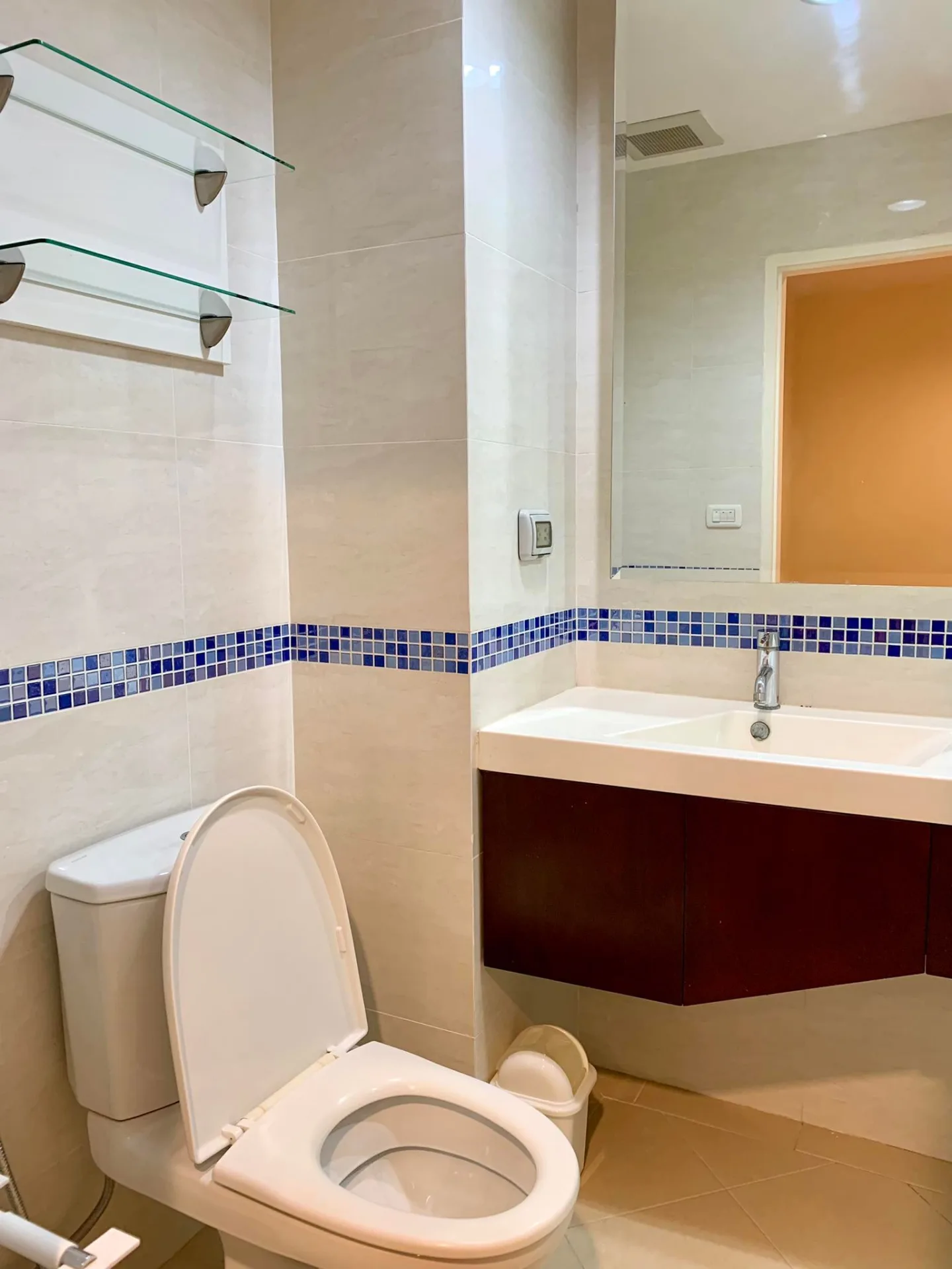 Property photos for Life Sukhumvit 65