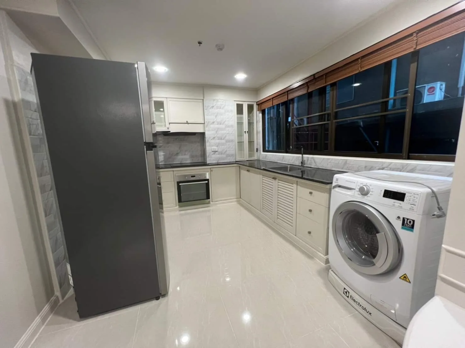 Property photos for M Tower Apartment