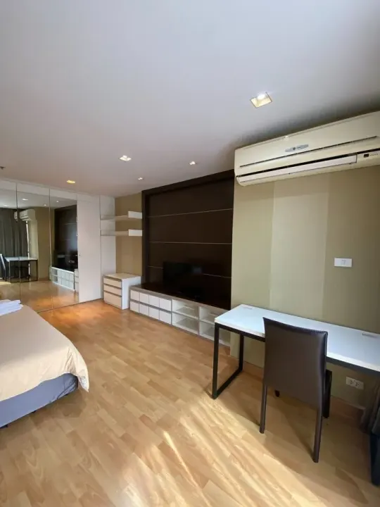 Property photos for Nantiruj Tower