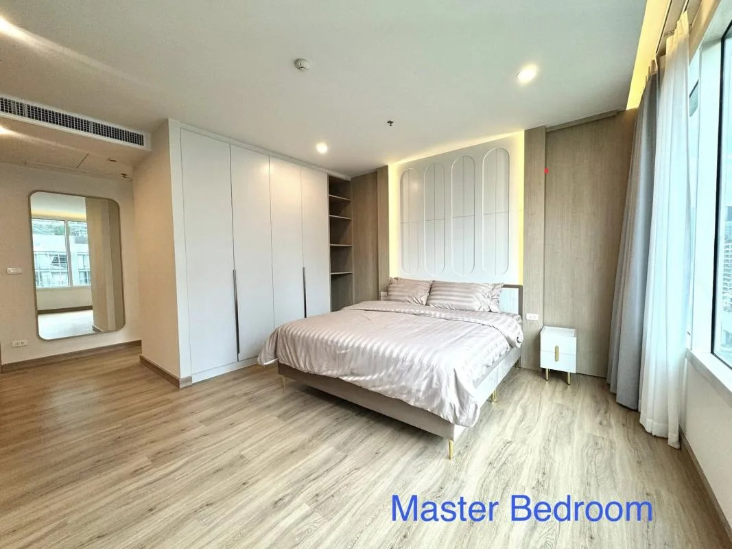 Property photos for The Royal Saladaeng