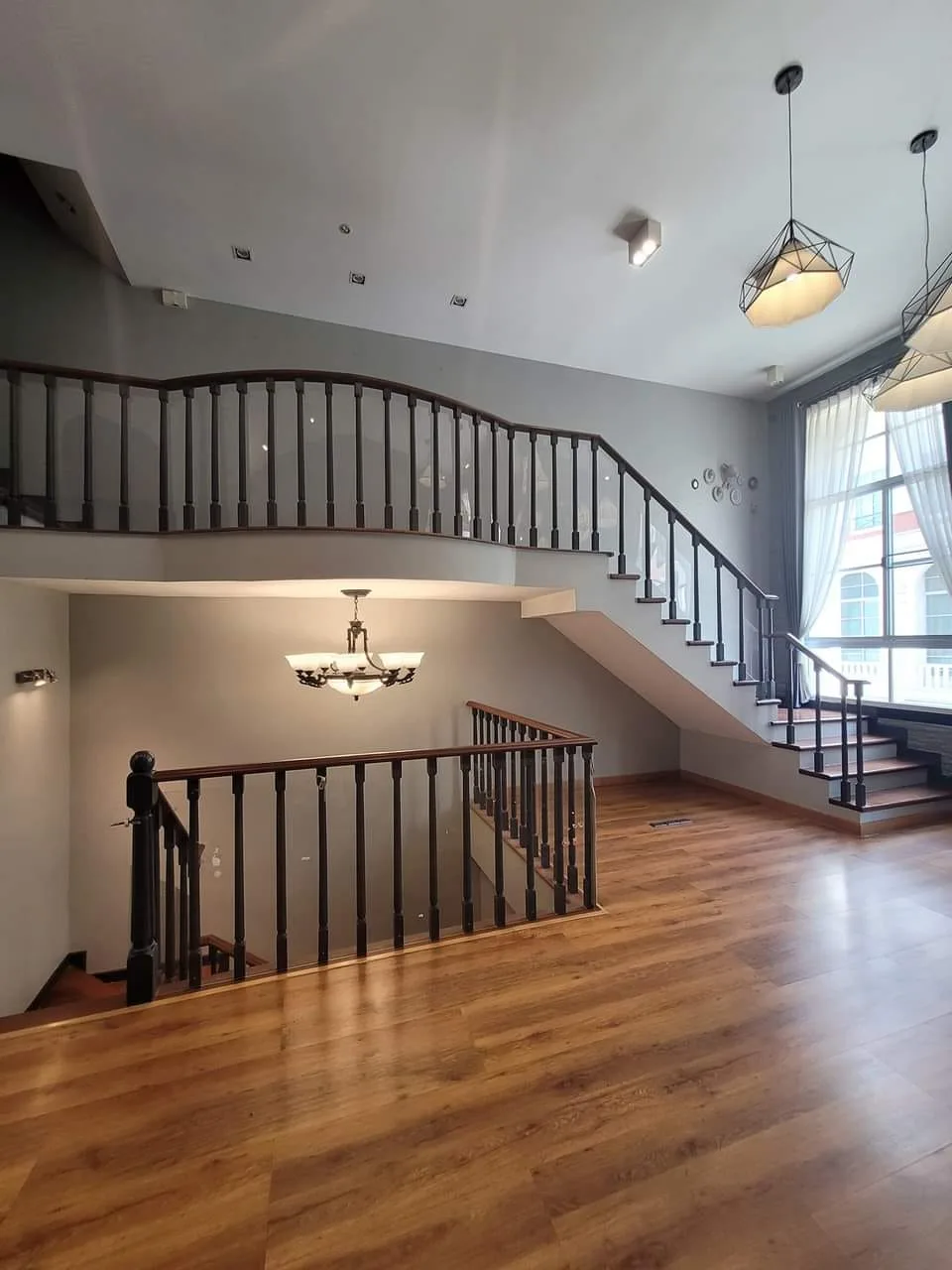 Property photos for Baan Klang Krung Sathon-narathiwas
