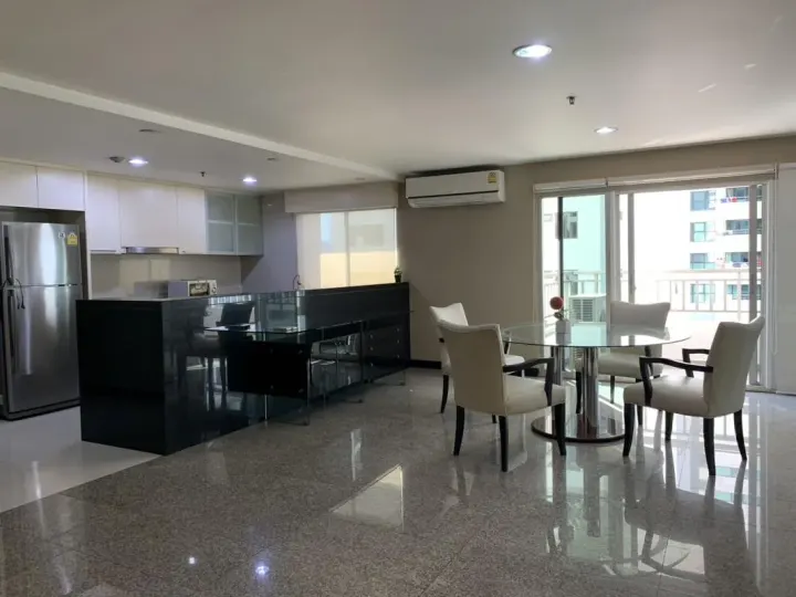 Property photos for Sathorn Park Place