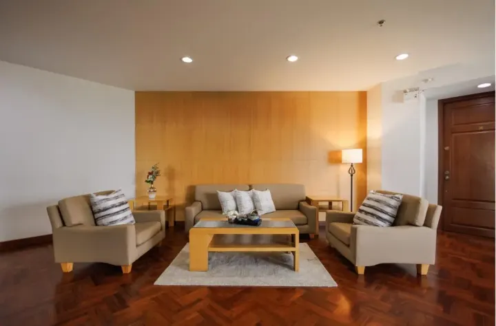 Property photos for The Grand Sethiwan Sukhumvit 24
