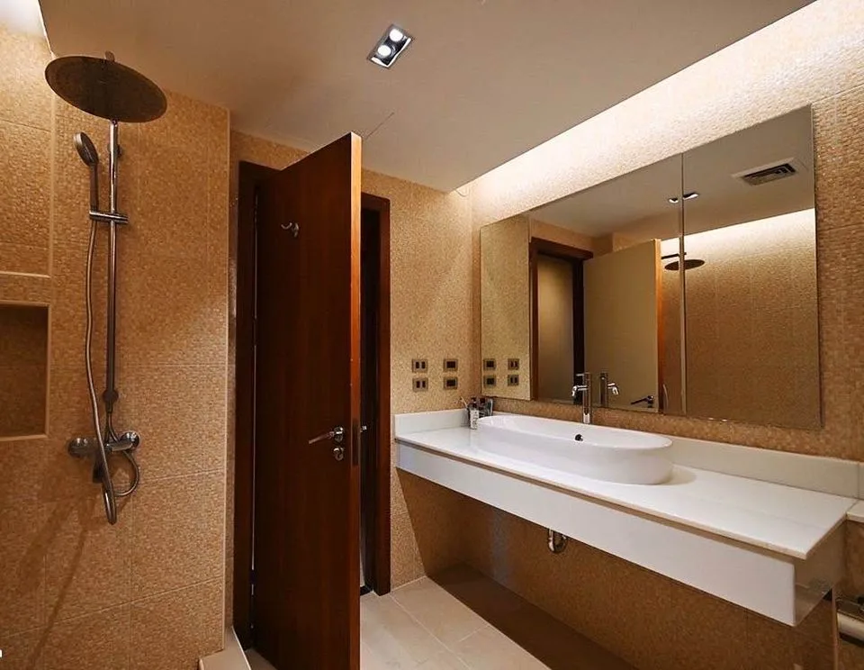 Property photos for All Season Mansion