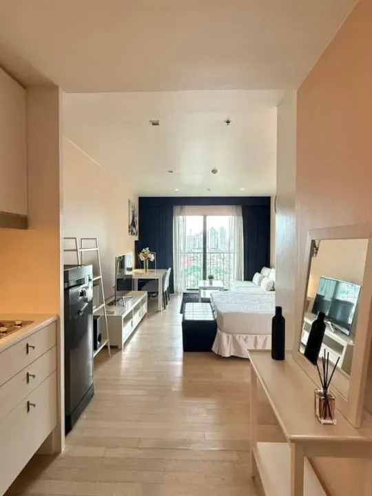 Property photos for Noble Solo