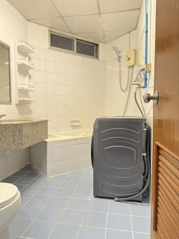 Property photos for Wittayu Complex