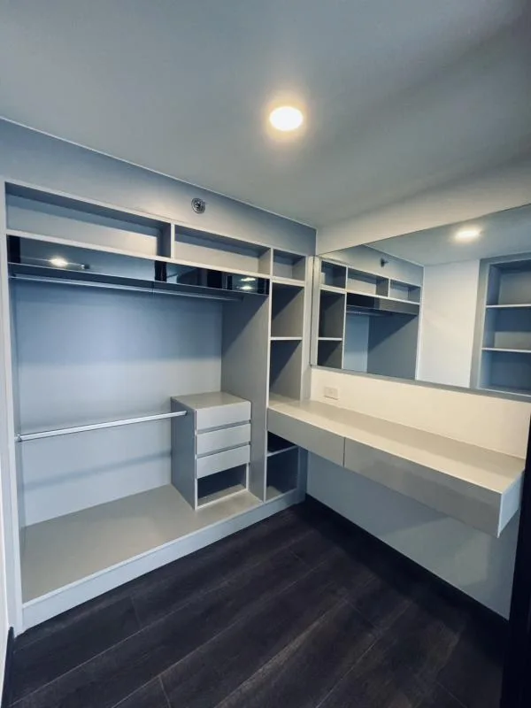 Property photos for Knightsbridge Space Ratchayothin