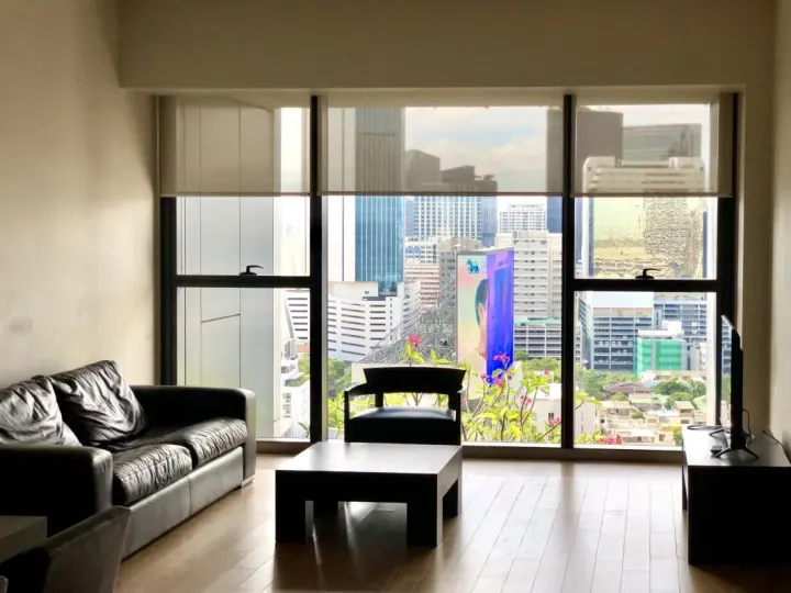 Property photos for The Met